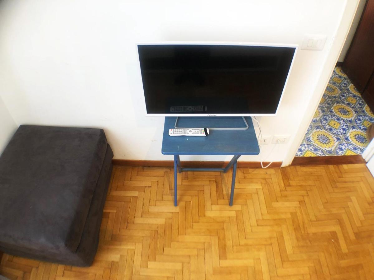 Colosseum Apartment - Zeno 04 Рим Екстер'єр фото